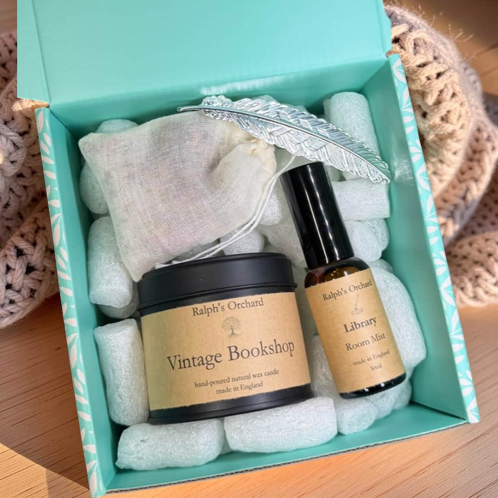Bookish Evening Gift Set-2