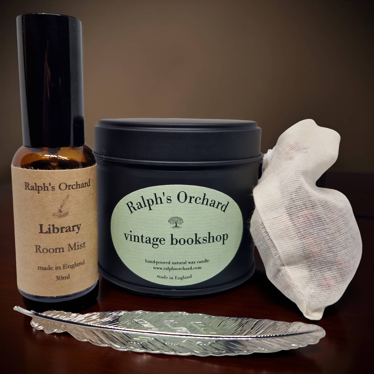 Bookish Evening Gift Set-3